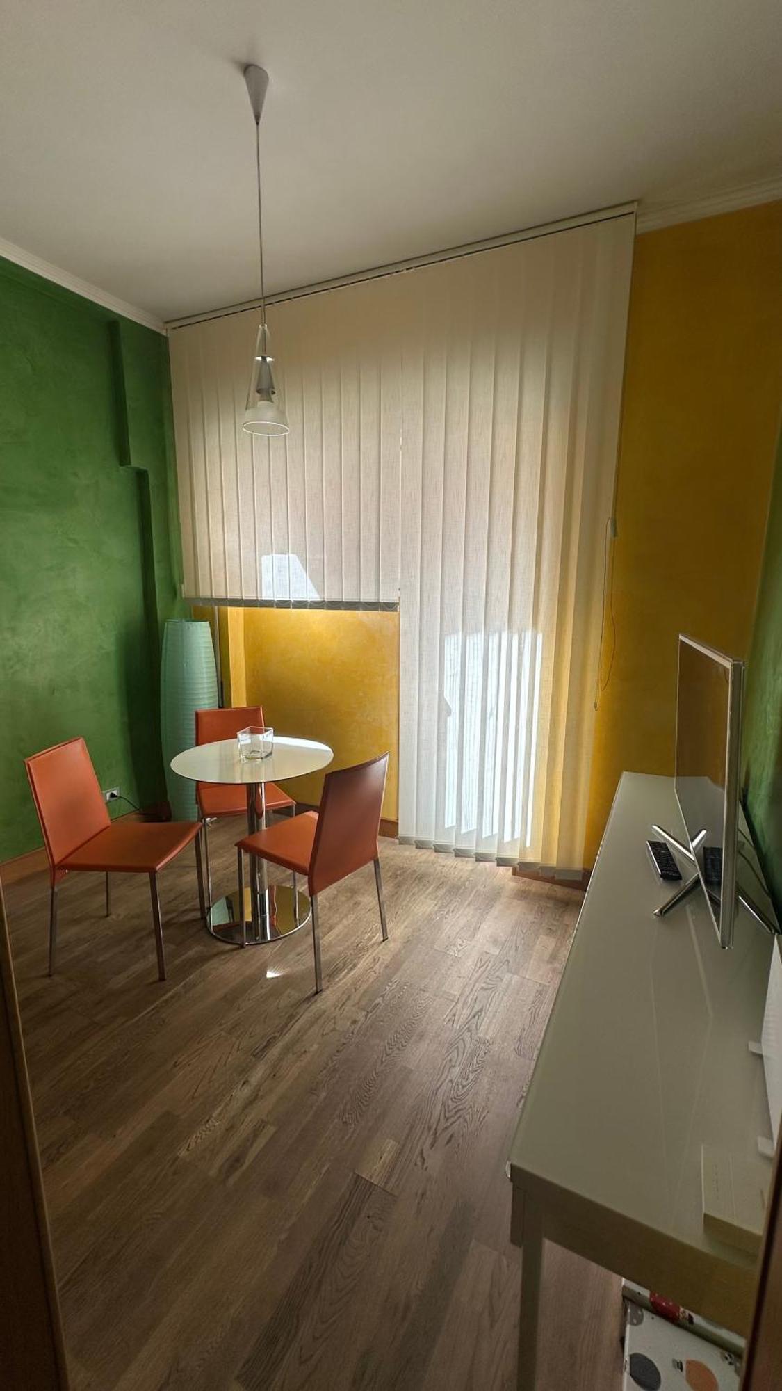 Urban House * Rom
